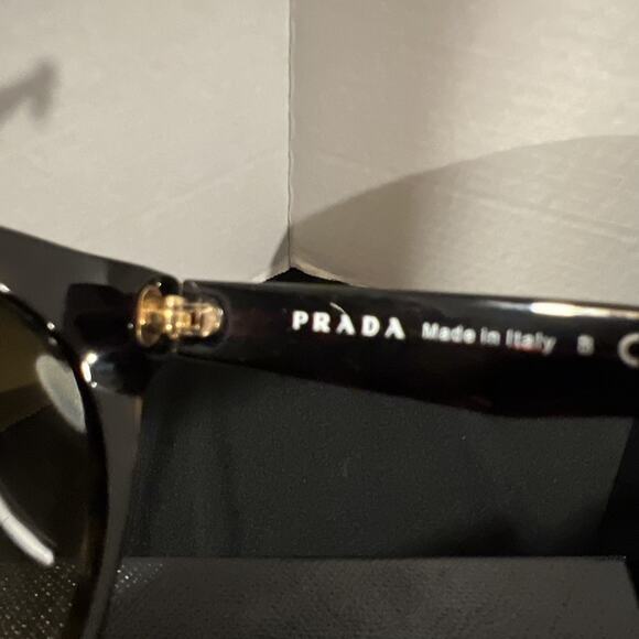 PRADA Womens Sunglasses SPR 230 56020 -2AU-6S1 140 3N main image 4